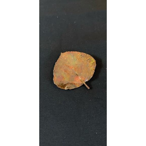 Vintage Beautiful Realistic Leaf Brooch Pin Nature - Picture 3 of 5